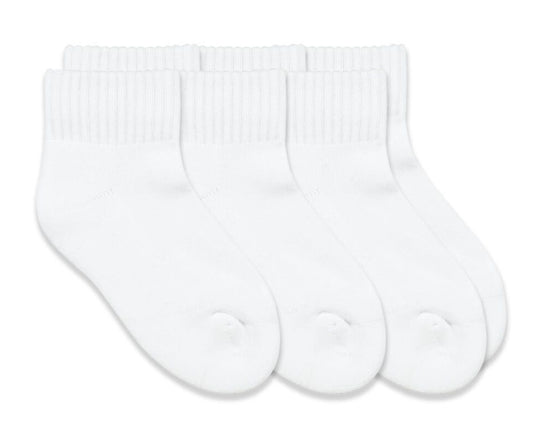 Smooth Toe Sport Quarter Non-Cushion Socks