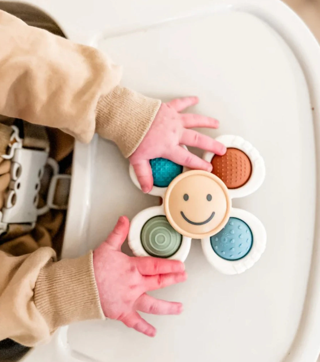 Pop & Whirl Fidget Spinner Travel and Bath Toy