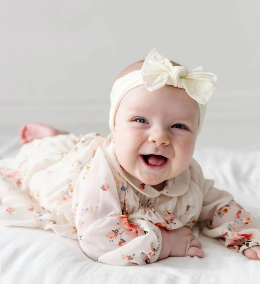 Classic Knot Baby Bling Bow